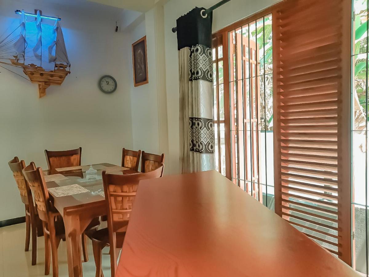Hotel White House Ratnapura Εξωτερικό φωτογραφία