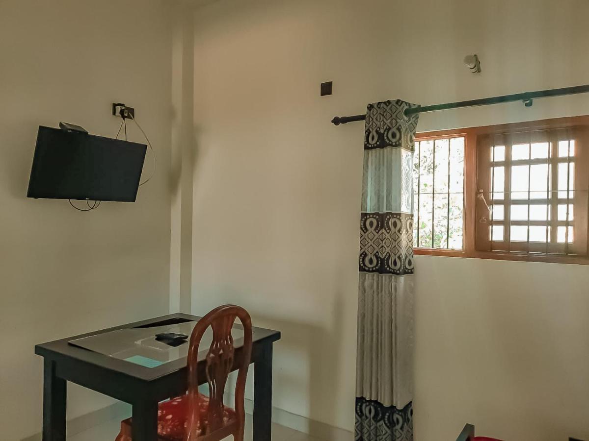 Hotel White House Ratnapura Εξωτερικό φωτογραφία