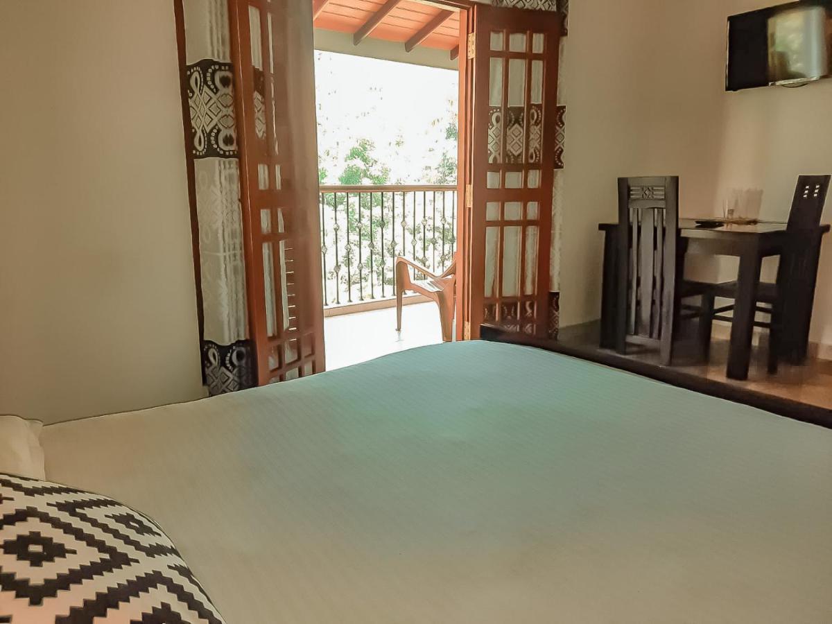 Hotel White House Ratnapura Εξωτερικό φωτογραφία