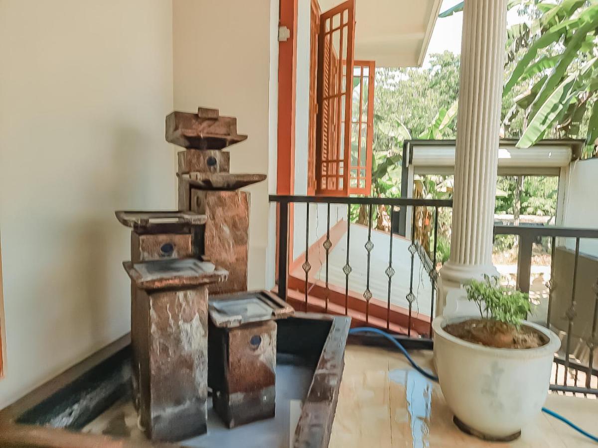 Hotel White House Ratnapura Εξωτερικό φωτογραφία
