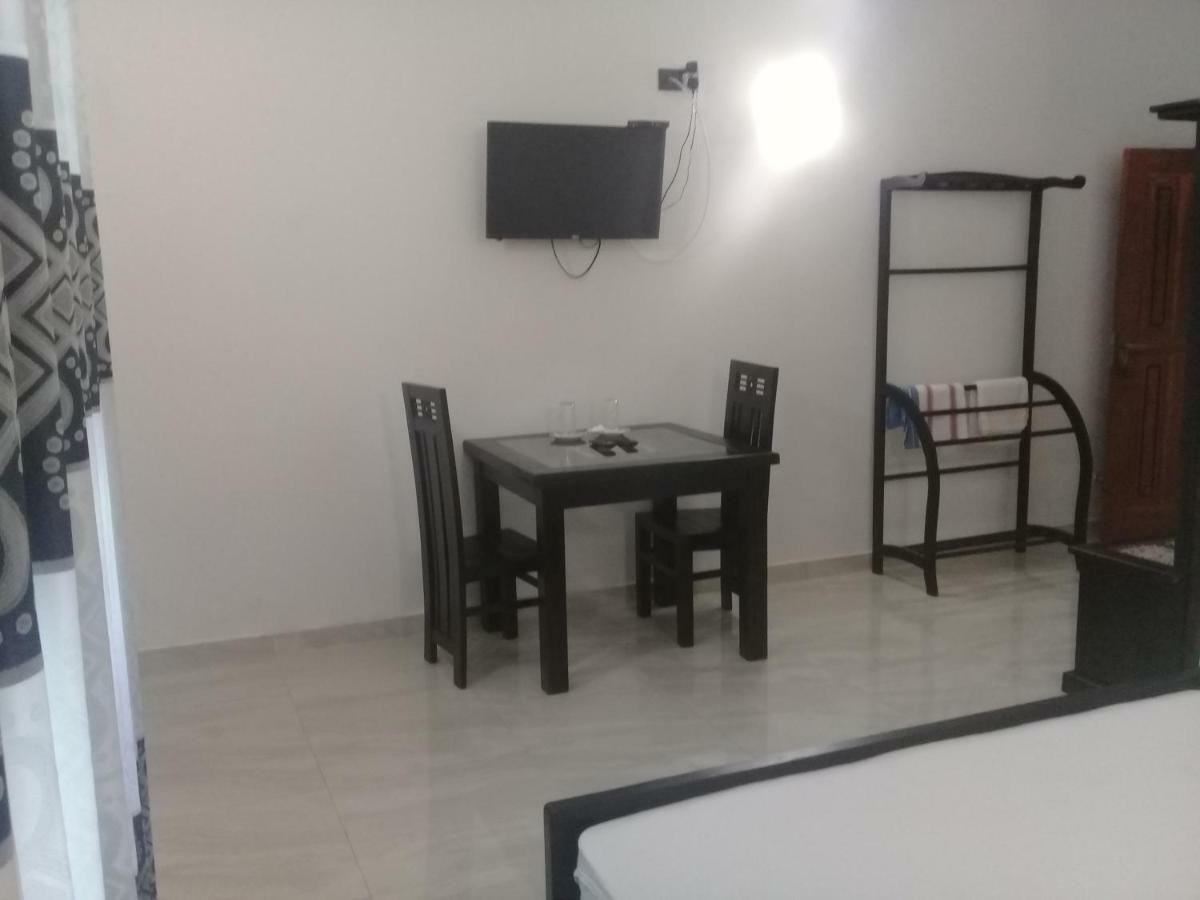 Hotel White House Ratnapura Εξωτερικό φωτογραφία